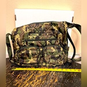 Lug Bag - Camo Tote Bag
